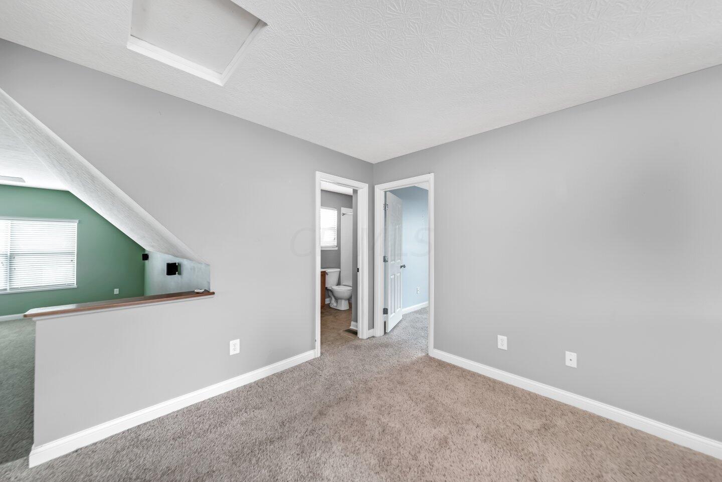 5934 Meehan Road Dublin, OH 43016 - Photo 16 of 26 Gallery Image 16