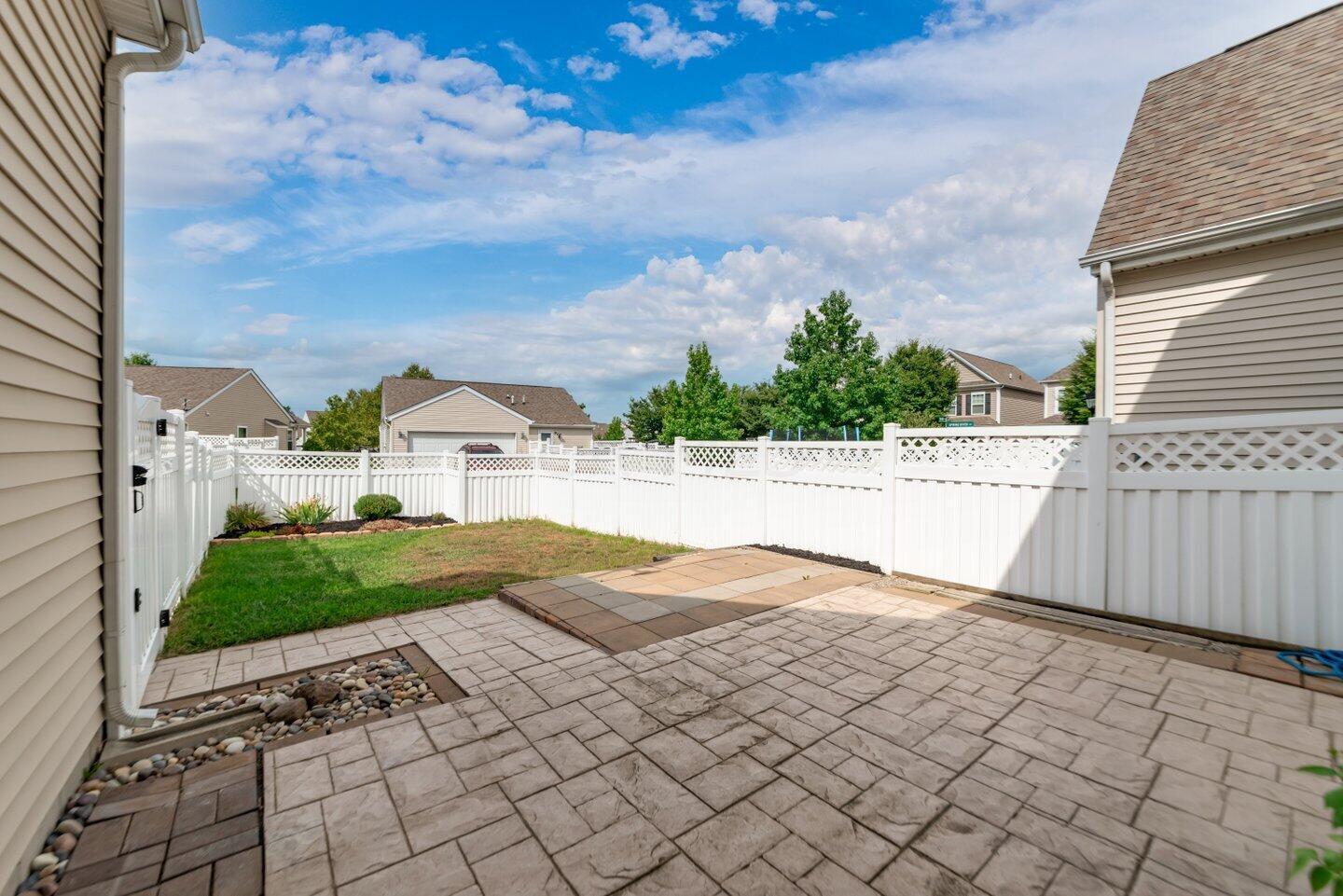 5934 Meehan Road Dublin, OH 43016 - Photo 24 of 26 Gallery Image 24