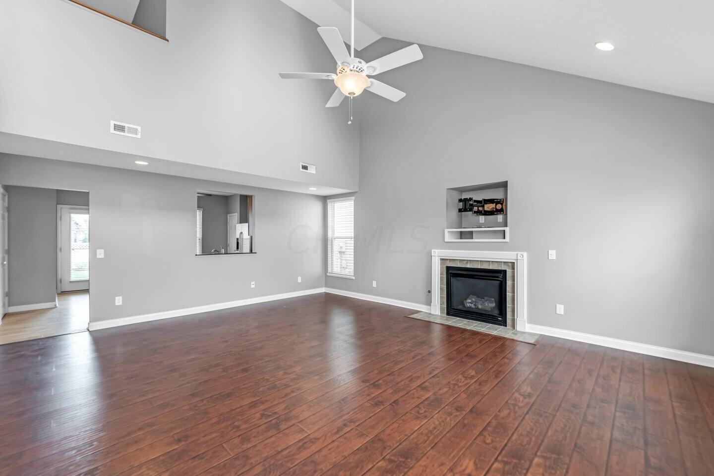 5934 Meehan Road Dublin, OH 43016 - Photo 4 of 26 Gallery Image 4