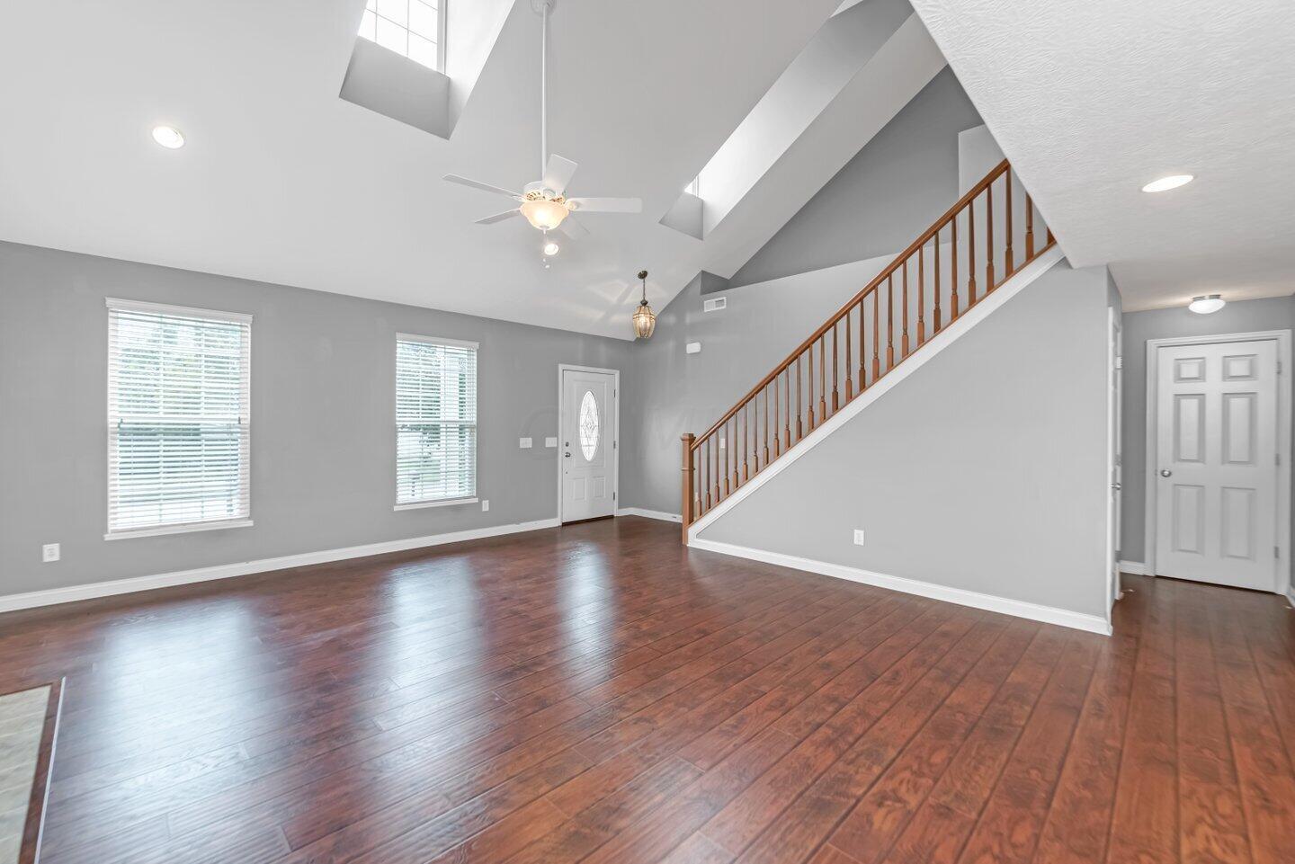 5934 Meehan Road Dublin, OH 43016 - Photo 6 of 26 Gallery Image 6