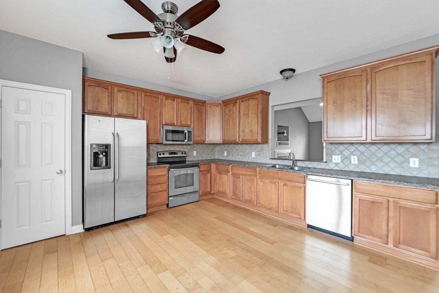 5934 Meehan Road Dublin, OH 43016 - Photo 8 of 26 Gallery Image 8