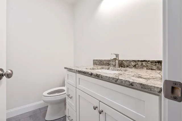 $499,000 | 25 Little Cove Road, Harrison, ME 04040