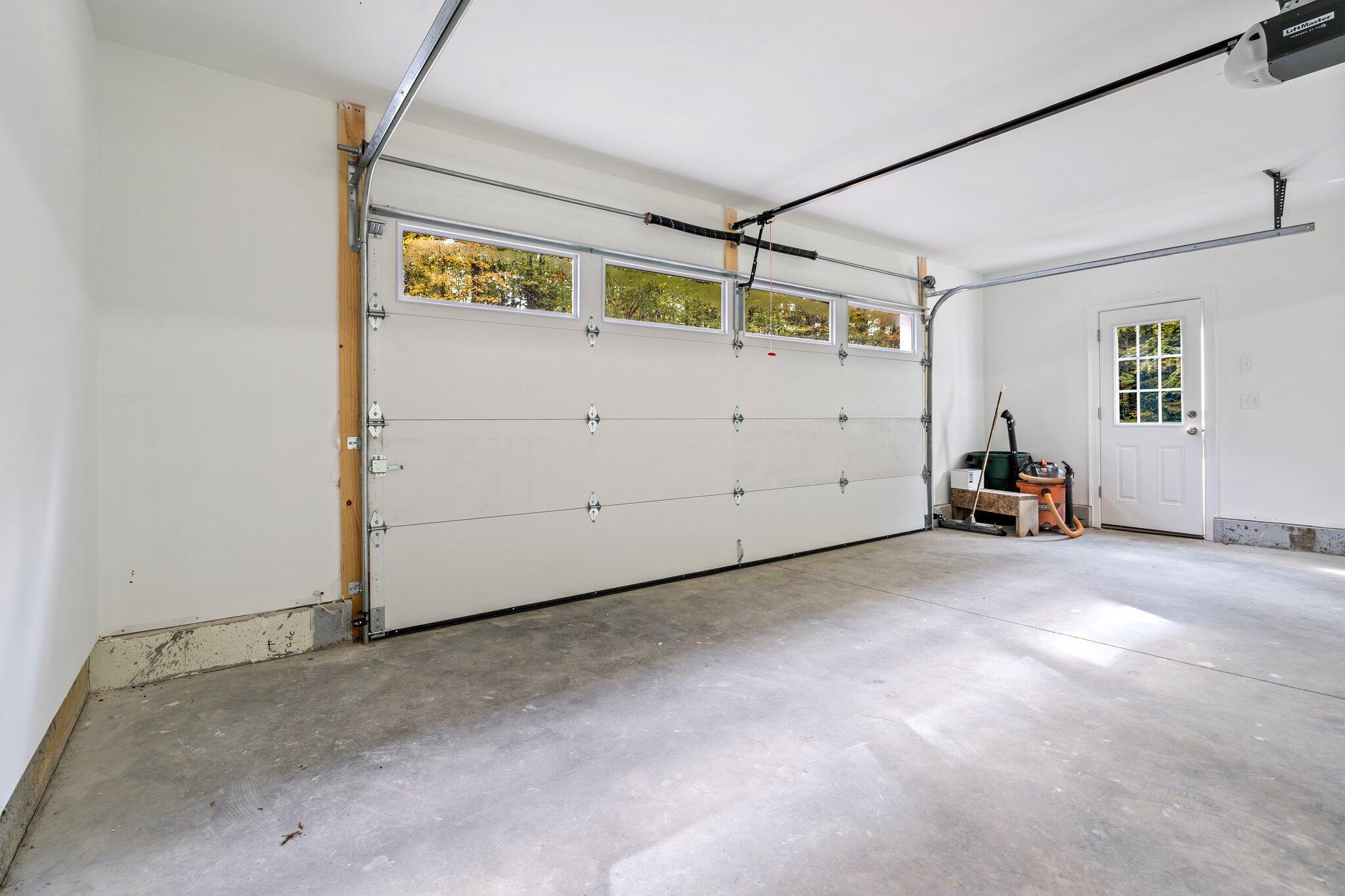 25 Little Cove Road Harrison, ME 04040 - Photo 41 of 44 Garage