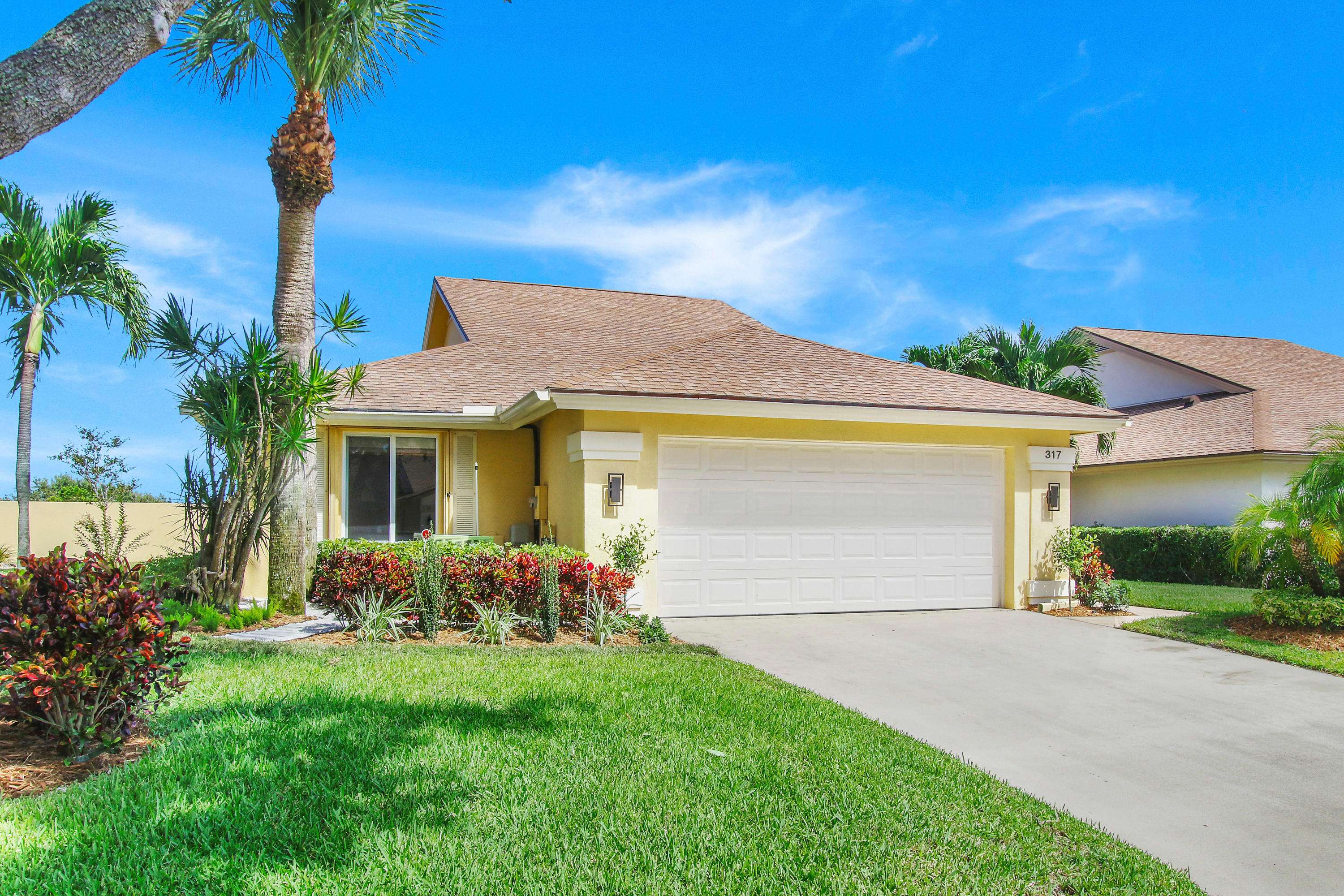 317 Ridge Road Jupiter, FL 33477 - Photo 2 of 33 Street View