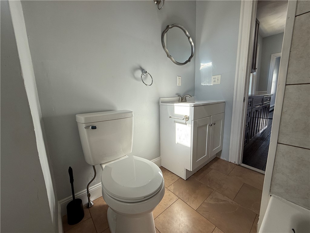 37 Royal Street, Unit 2 Providence, RI 02906 - Photo 14 of 27