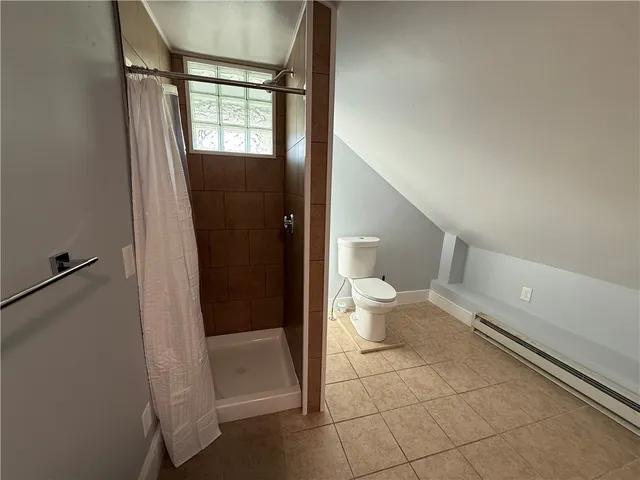$3,800 | 37 Royal Street, Unit 2, Providence, RI 02906