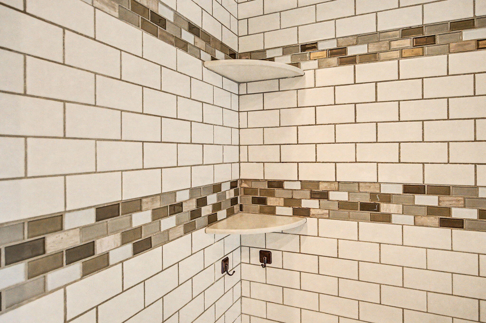 513 Stone Ridge Drive Lansing, MI 48917 - Photo 23 of 45 Tub/Shower Tile