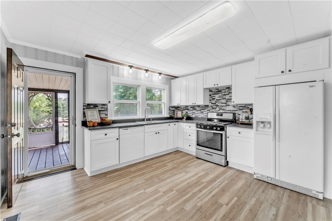 111 Riley Street Westminster, SC 29693 - Photo 14 of 32 Gallery Image 14