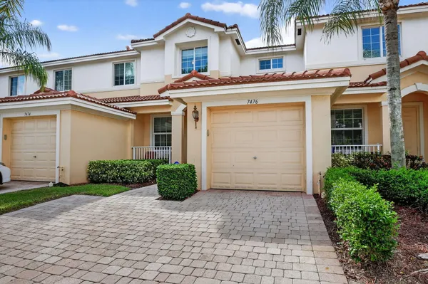 $382,500 | 7476 Sarentino Lane, Unit 121, Boynton Beach, FL 33437