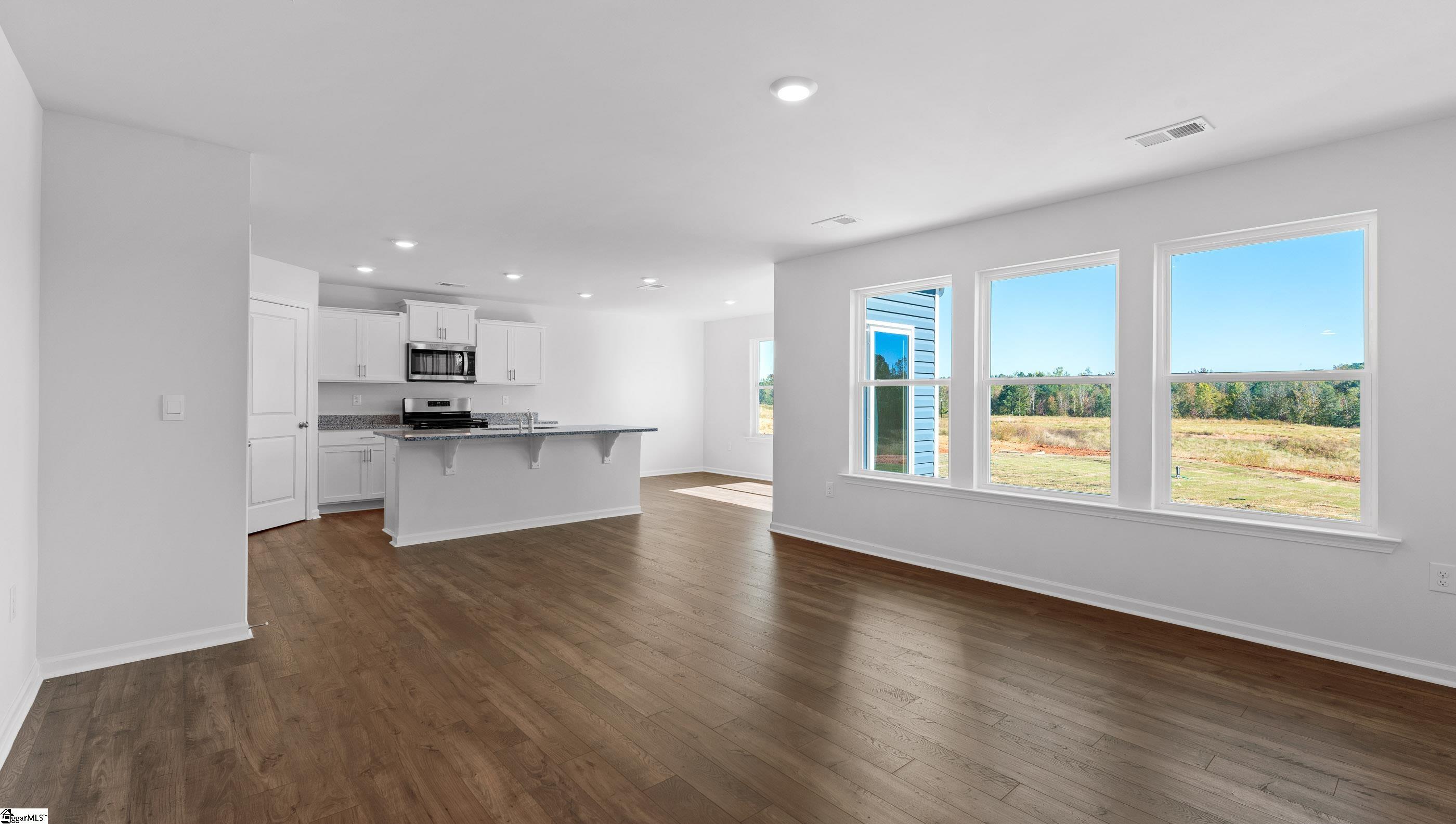 1876 Bridle Lane Moore, SC 29369 - Photo 5 of 26