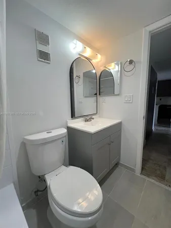 $2,700 | 1811 Sabal Palm Drive, Unit 403, Davie, FL 33324