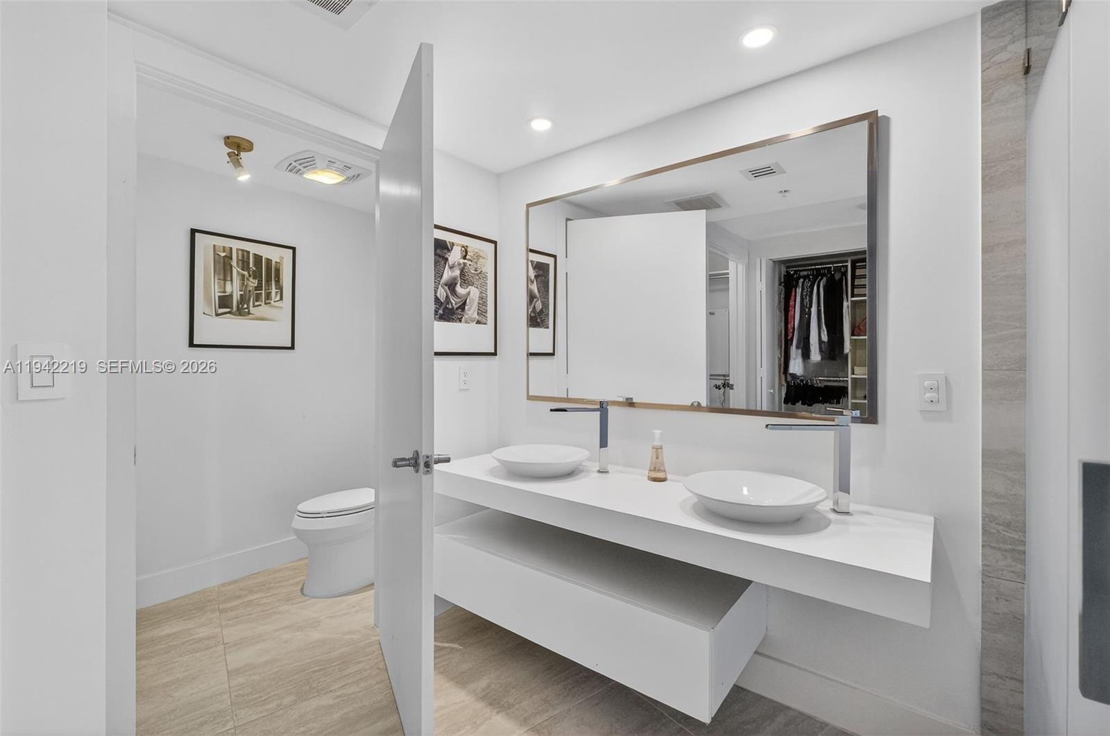 92 Southwest 3rd Street, Unit 307 Miami, FL 33130 - Photo 19 of 47