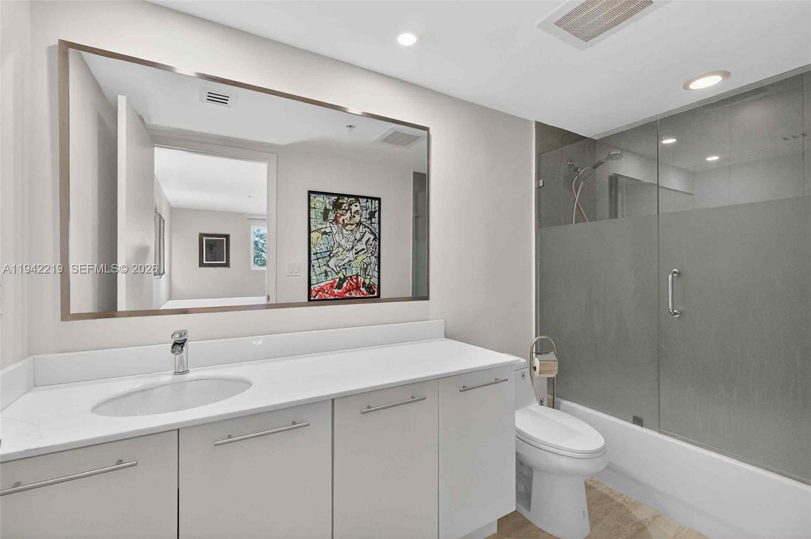 92 Southwest 3rd Street, Unit 307 Miami, FL 33130 - Photo 26 of 47