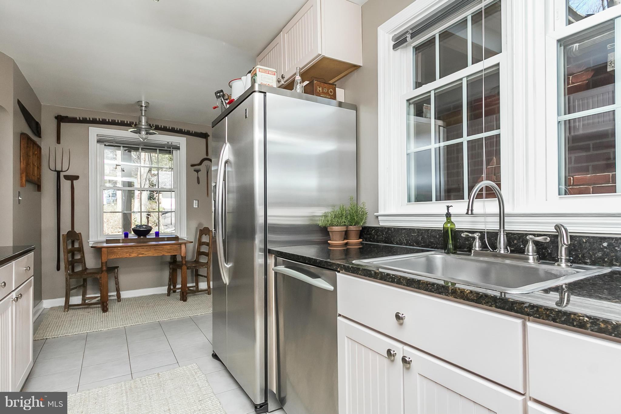 6803 Ridgewood Road Baltimore, MD 21239 - Photo 10 of 29 Kitchen