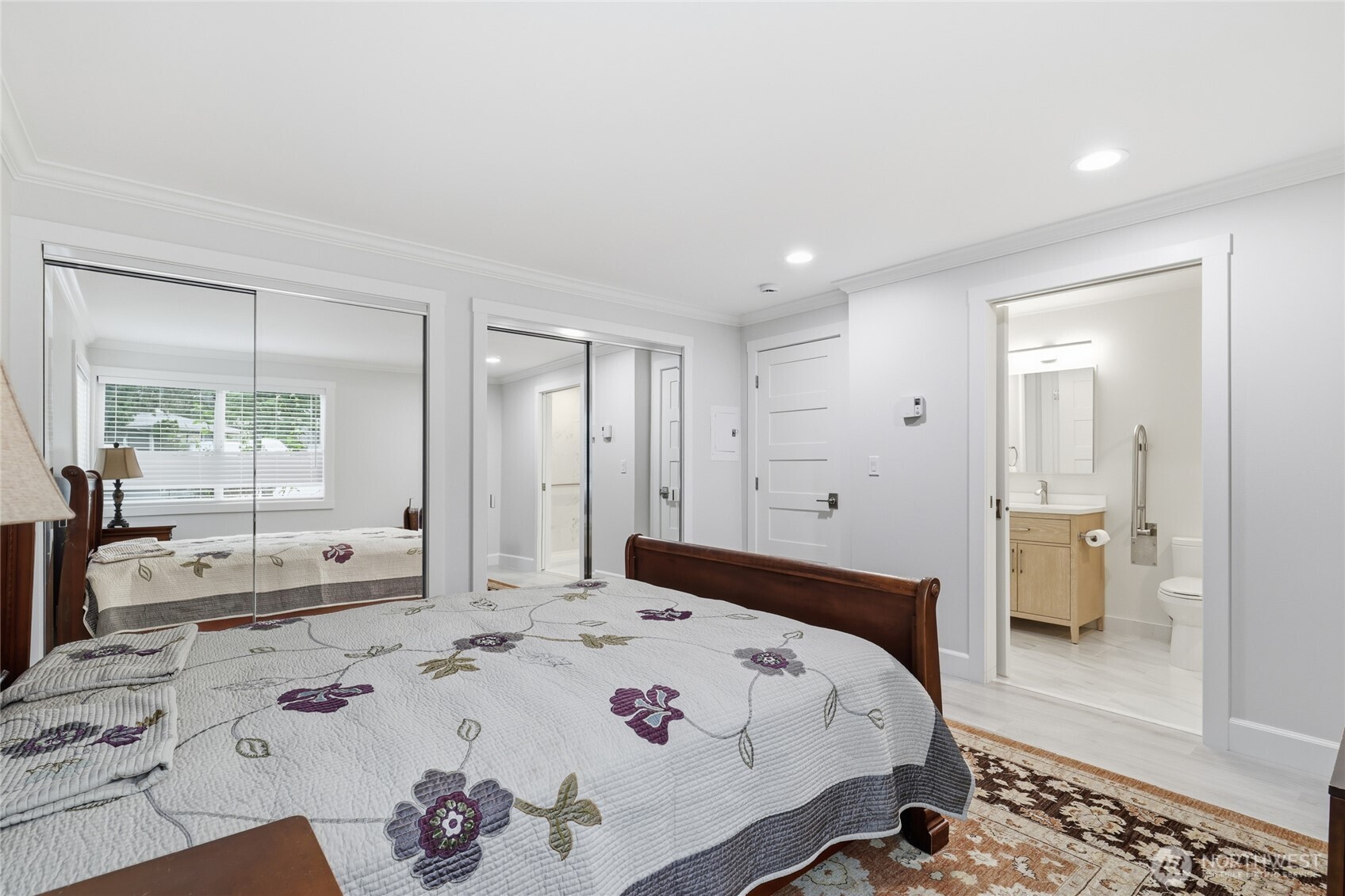 17203 Northeast 45th Street, Unit 47 Redmond, WA 98052 - Photo 18 of 28