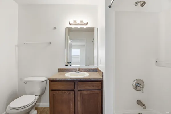 $264,900 | 4104 Ravens Cove Run, Fort Wayne, IN 46818
