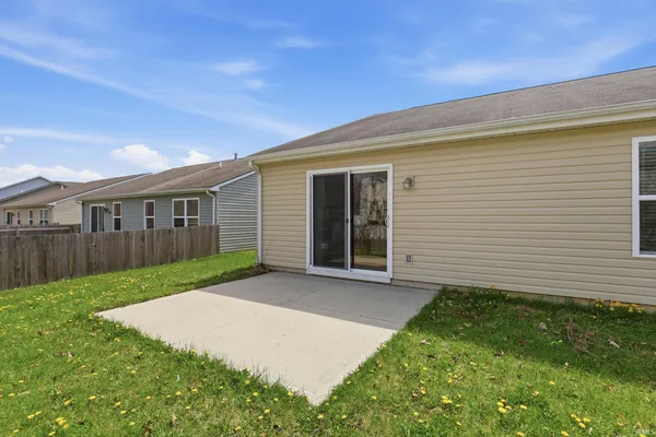 $264,900 | 4104 Ravens Cove Run, Fort Wayne, IN 46818