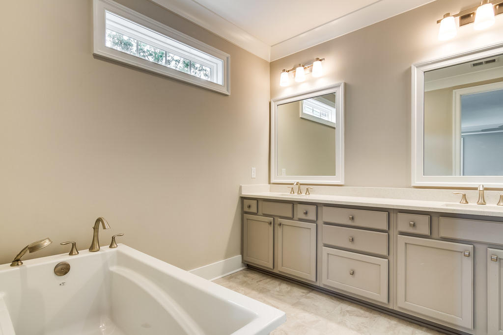 1525 Red Tide Road Mount Pleasant, SC 29466 - Photo 14 of 46 10