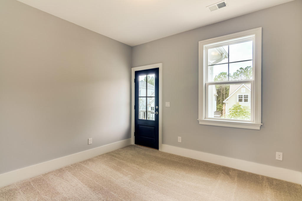 1525 Red Tide Road Mount Pleasant, SC 29466 - Photo 20 of 46 24