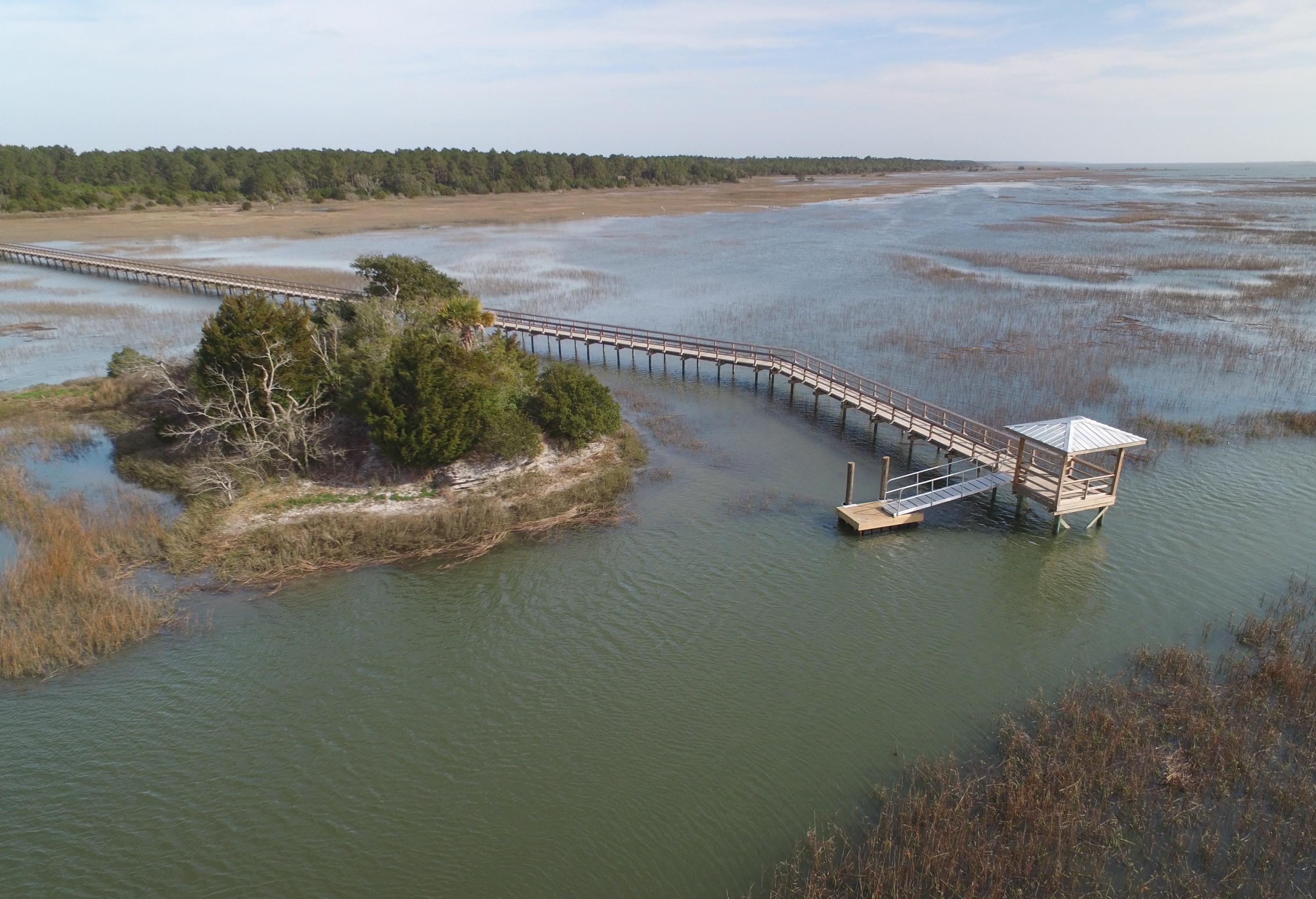 1525 Red Tide Road Mount Pleasant, SC 29466 - Photo 46 of 46 dock floater