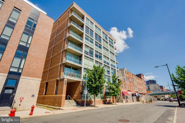 $429,900 | 22 South Front Street, Unit 305, Philadelphia, PA 19106
