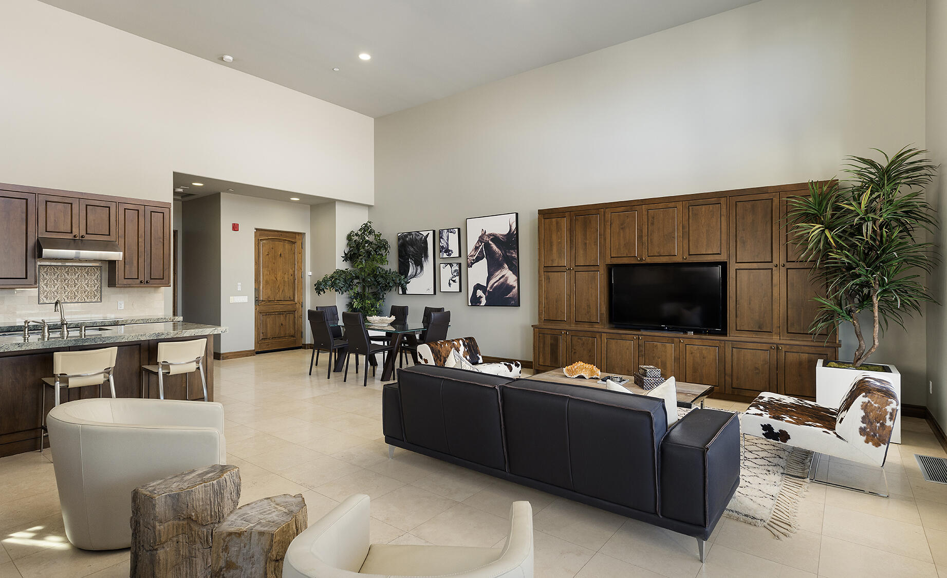 86816 Rogers Way Thermal, CA 92274 - Photo 17 of 29 a living room with furniture and a flat screen tv
