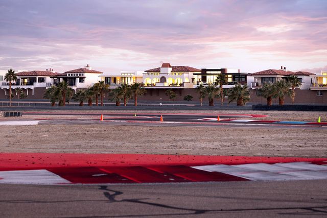 a view of outdoor space with city view
