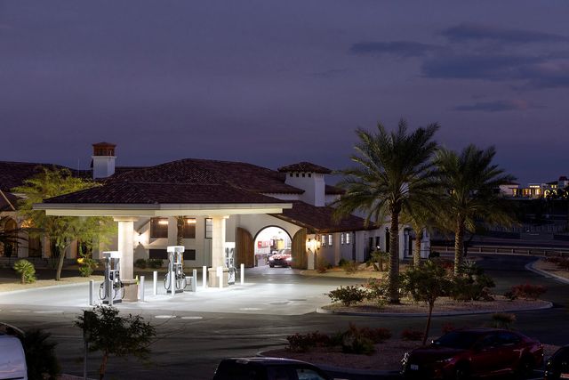 $3,500,000 | 86816 Rogers Way, Thermal, CA 92274