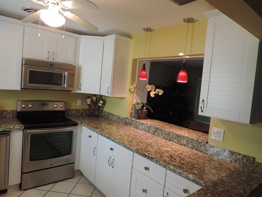 467 Northeast 28th Street Boca Raton, FL 33431 - Photo 3 of 14 467NE28thSt