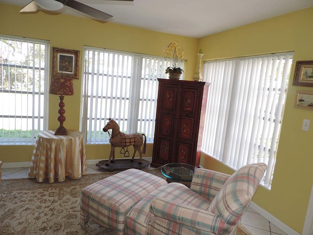 467 Northeast 28th Street Boca Raton, FL 33431 - Photo 6 of 14 467NE28thSt