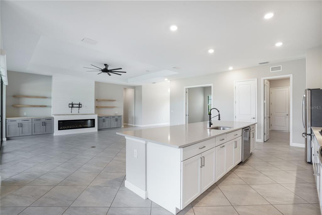 16228 Tradewind Terrace Lakewood Ranch, FL 34211 - Photo 20 of 71