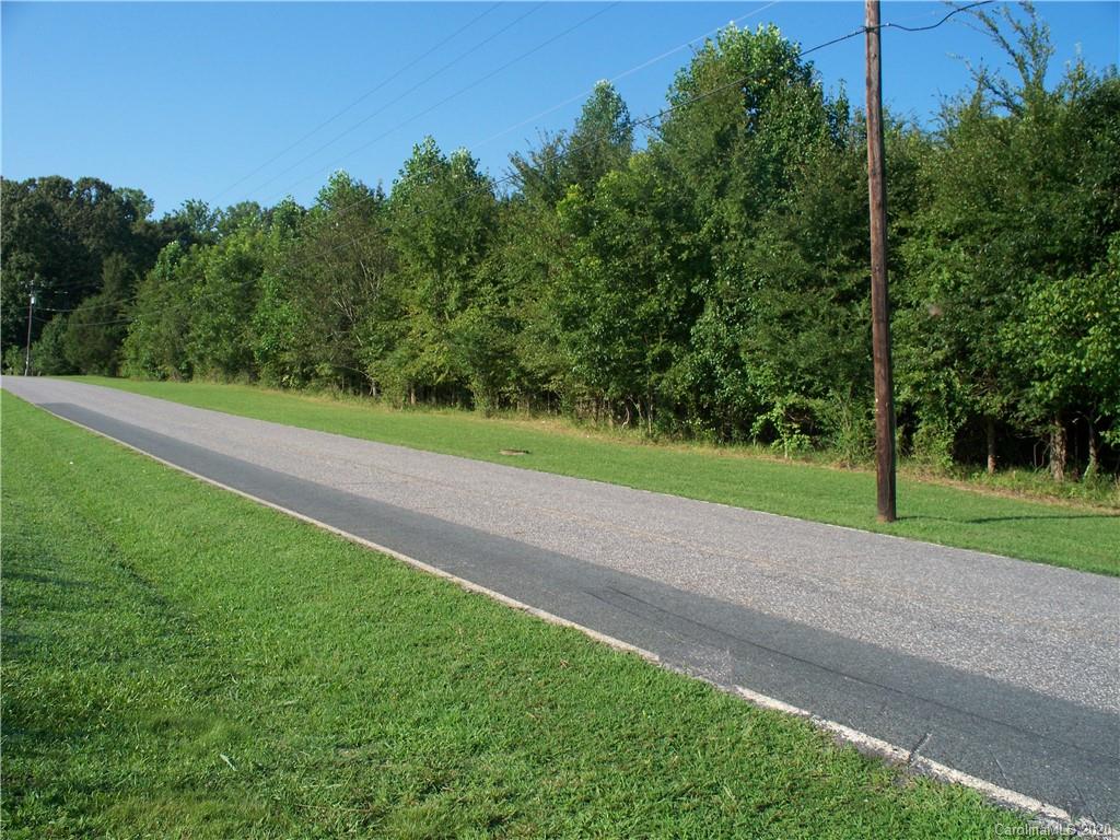 381 Roper Drive Lincolnton, NC 28092 - Photo 9 of 9 Gallery Image 9