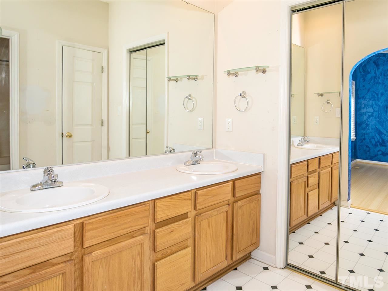 2128 Ramsgate Street Raleigh, NC 27603 - Photo 11 of 19 Gallery Image 11