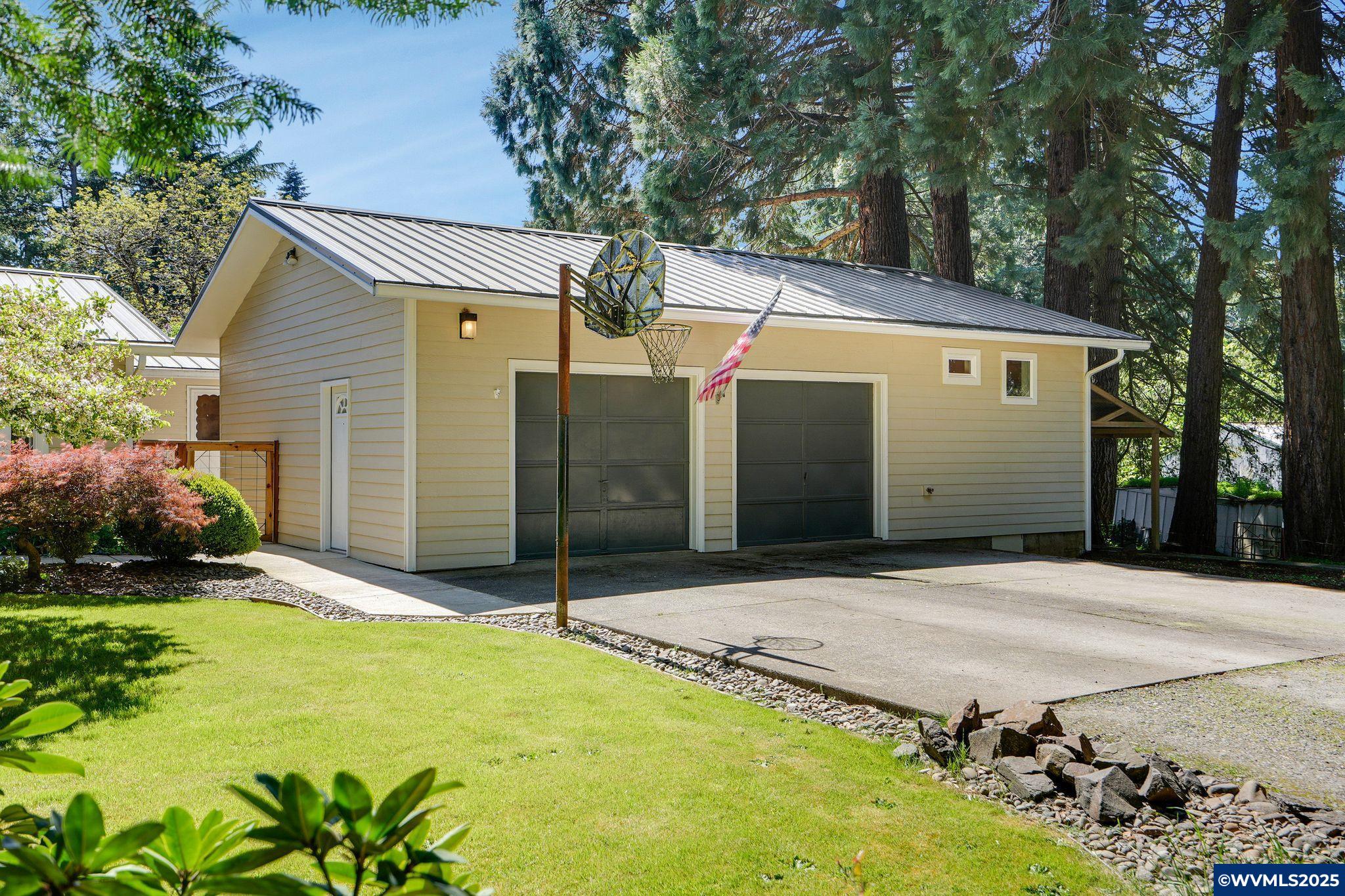 6472 Macleay Road Southeast Salem, OR 97317 - Photo 47 of 49 Gallery Image 47