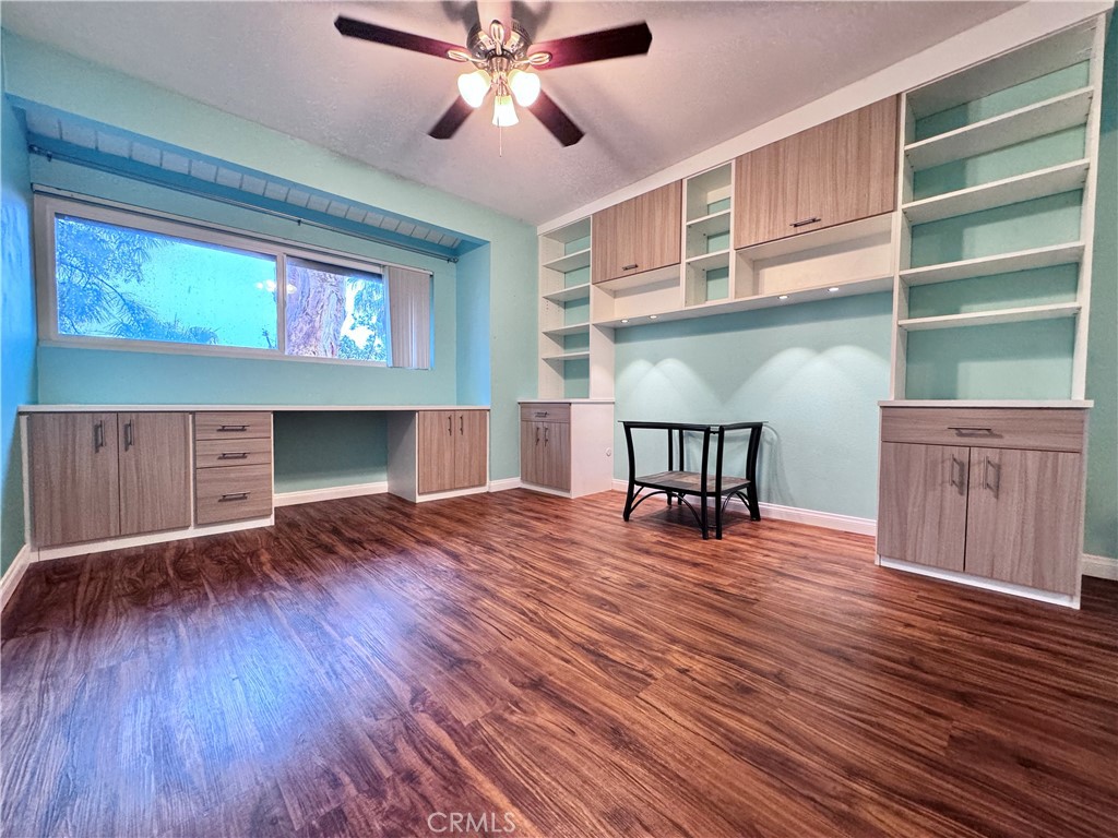 346 Miraleste Drive, Unit 301 San Pedro, CA 90732 - Photo 10 of 22 a view of a livingroom with furniture and wooden floor