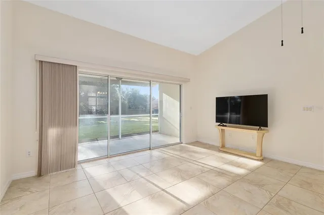 $1,850 | 5411 Admiral Way, Unit 4101, Oxford, FL 34484