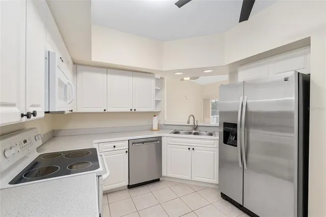 $1,850 | 5411 Admiral Way, Unit 4101, Oxford, FL 34484