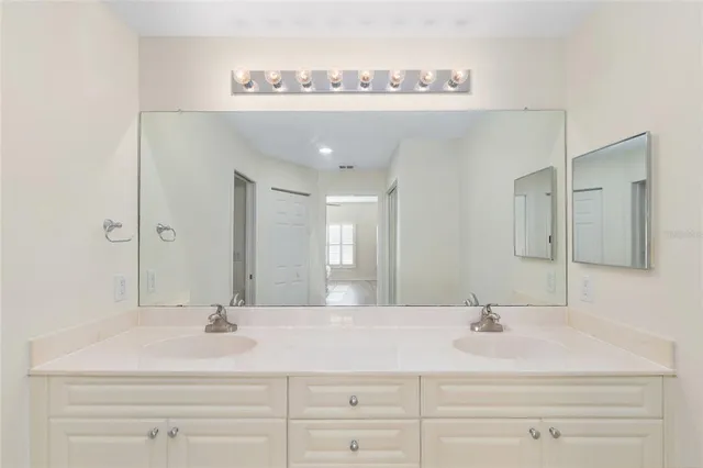 $1,850 | 5411 Admiral Way, Unit 4101, Oxford, FL 34484