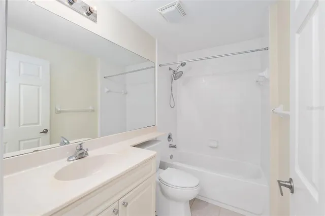 $1,850 | 5411 Admiral Way, Unit 4101, Oxford, FL 34484