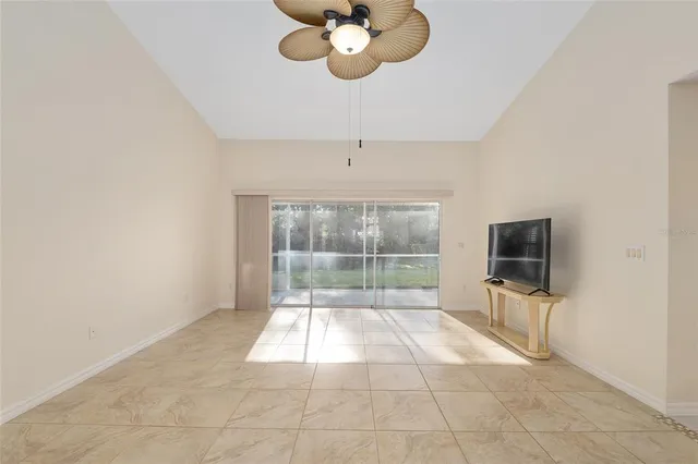 $1,850 | 5411 Admiral Way, Unit 4101, Oxford, FL 34484