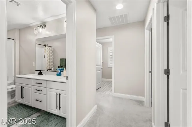 $660,000 | 10101 Heron Lake Avenue, Las Vegas, NV 89178