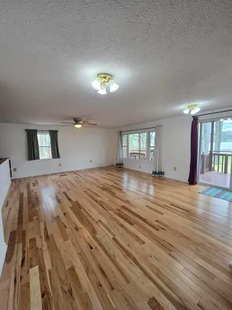 $425,000 | 20041 East Chippewa Drive, Evart, MI 49631