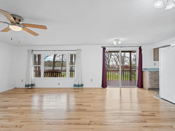 $425,000 | 20041 East Chippewa Drive, Evart, MI 49631