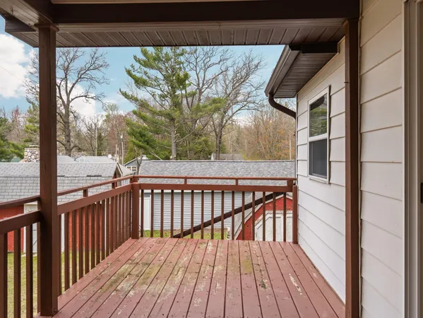 $425,000 | 20041 East Chippewa Drive, Evart, MI 49631