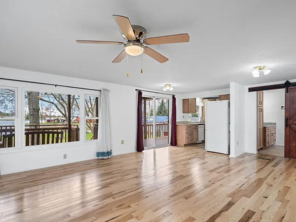 $425,000 | 20041 East Chippewa Drive, Evart, MI 49631