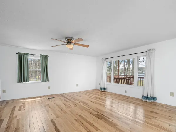 $425,000 | 20041 East Chippewa Drive, Evart, MI 49631