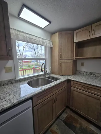 $425,000 | 20041 East Chippewa Drive, Evart, MI 49631