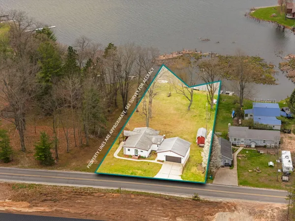 $425,000 | 20041 East Chippewa Drive, Evart, MI 49631