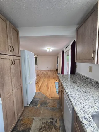 $425,000 | 20041 East Chippewa Drive, Evart, MI 49631