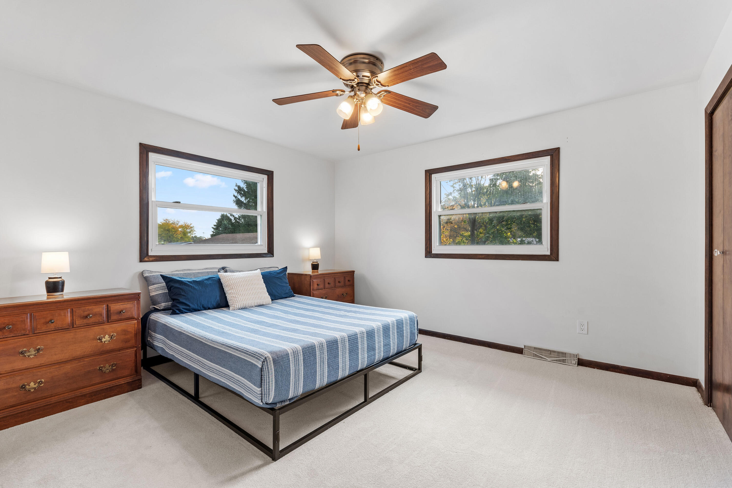 9851 Arthur Place Crown Point, IN 46307 - Photo 11 of 25 3000x2002